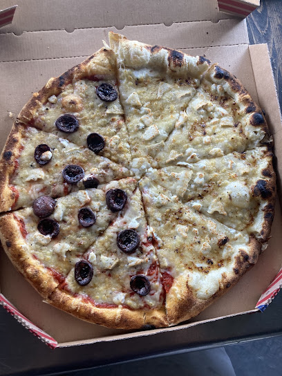 Pizza de Chez Sylvain Puyricard à Aix-en-Provence