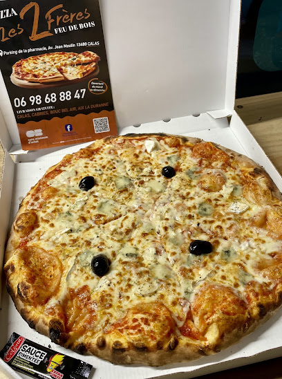 Pizza de Pizza Les Deux Frères - Cabriès Calas - Cuisson au Feu de Bois à Cabriès